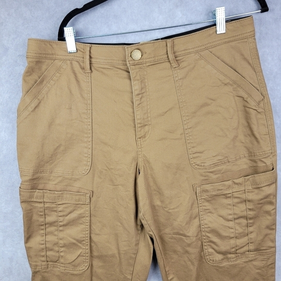 Democracy Ab Technology‎ Khaki Cargo Pants Size 16 Mid-Rise Cropped - Picture 2 of 11